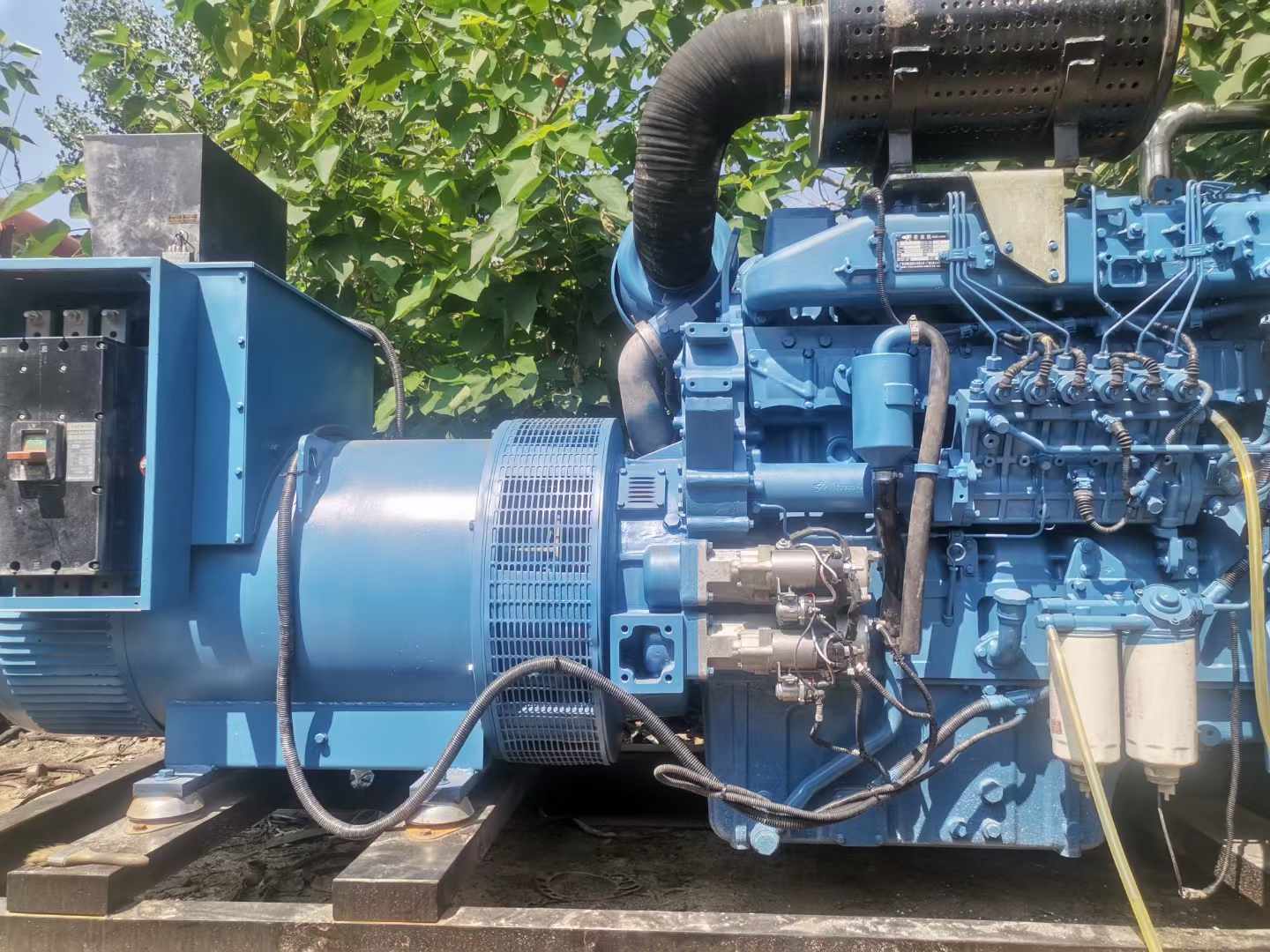 塔城详细说明降低 800kW 柴油发电机输出电流波动的方法