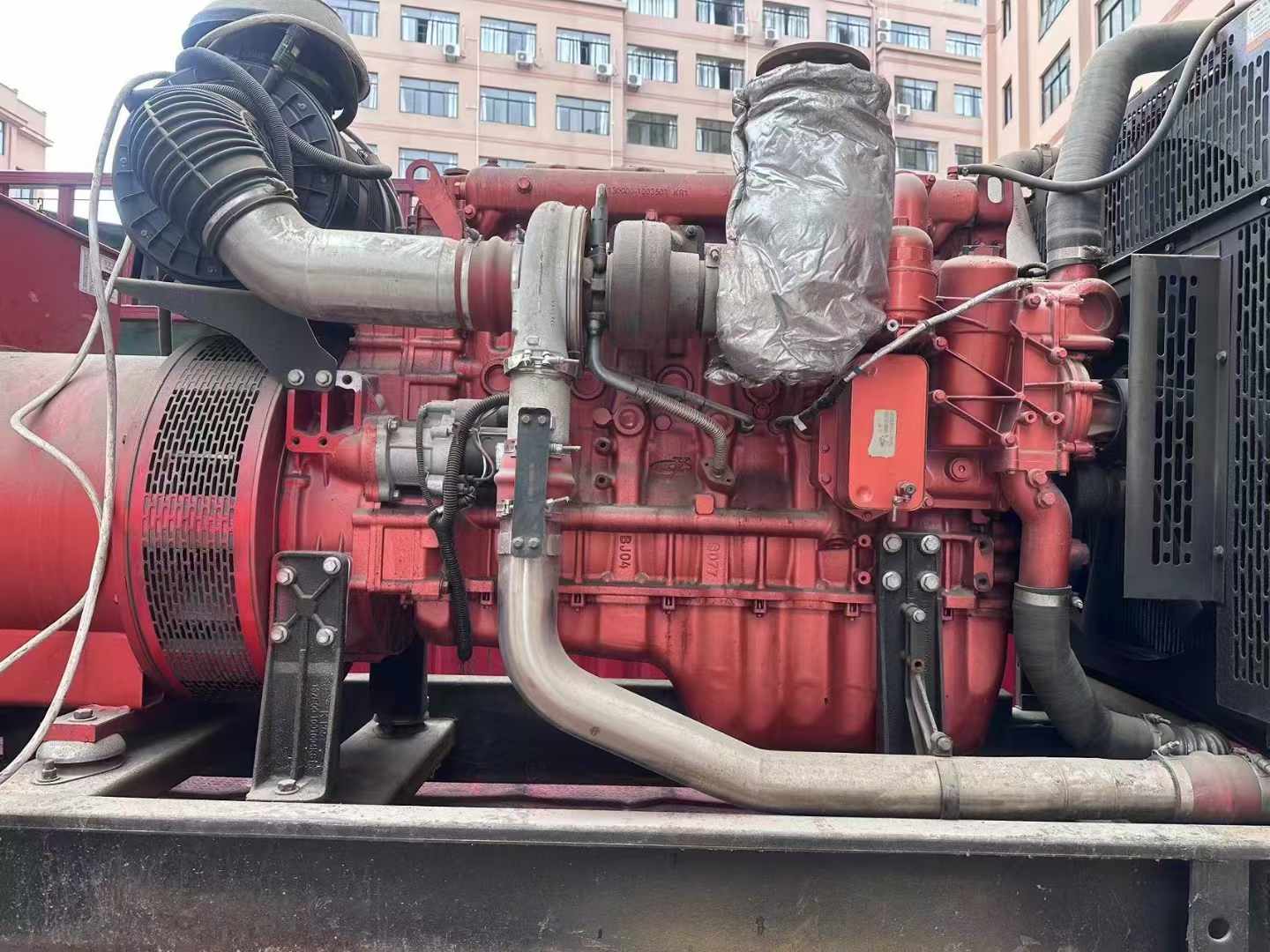 塔城如何选择适合 600kW 柴油发电机组的过载保护器？